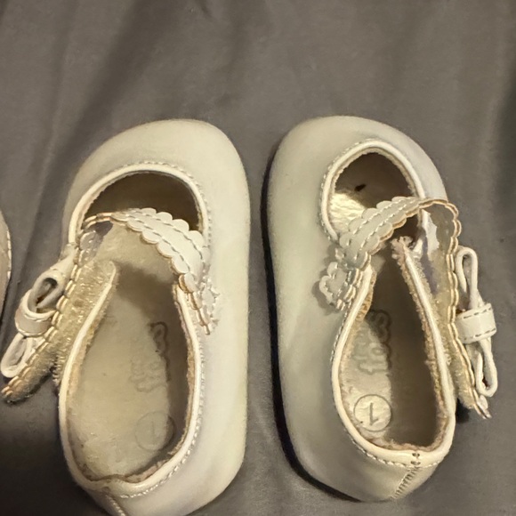 Kids' Multi-Color Shoe Set - Picture 5 of 7